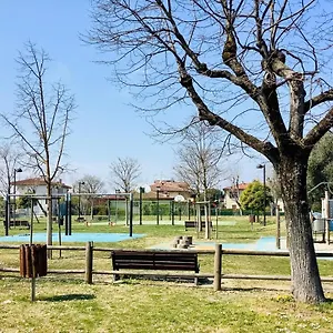 Studio Flat Close To Terme Apartment